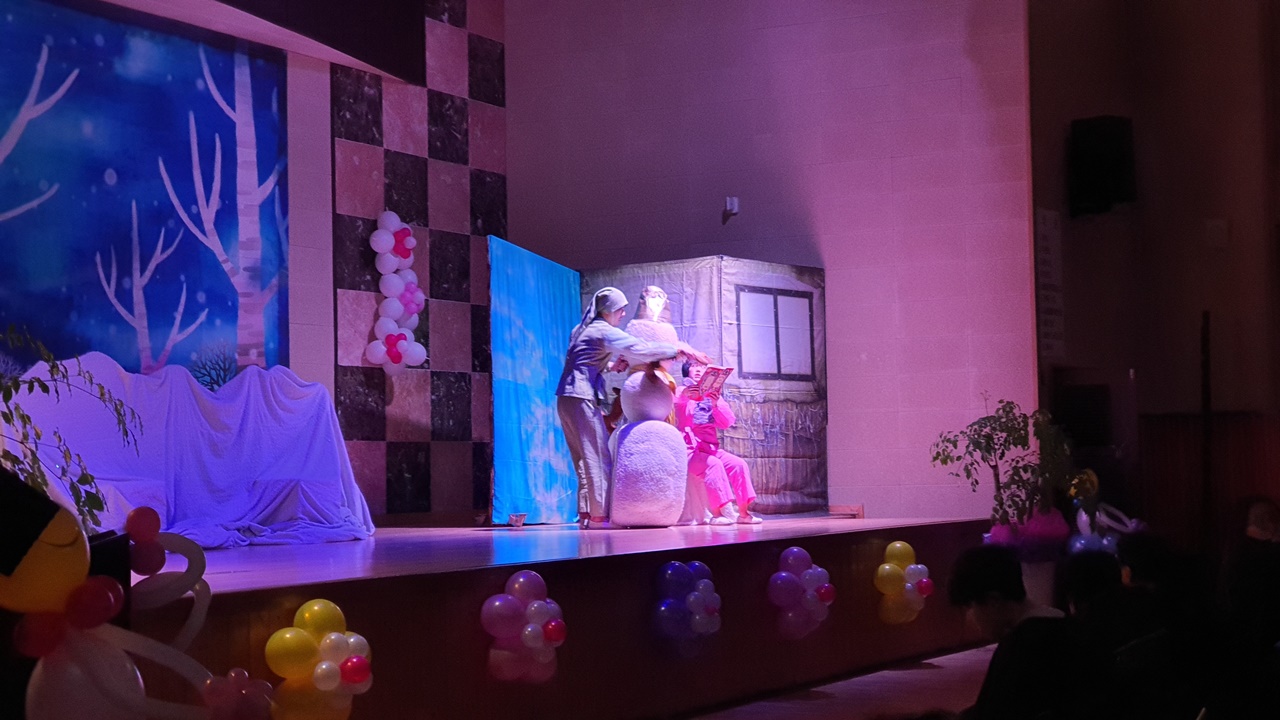 구공탄눈사람경기광주 만선초 공연 (1).jpg