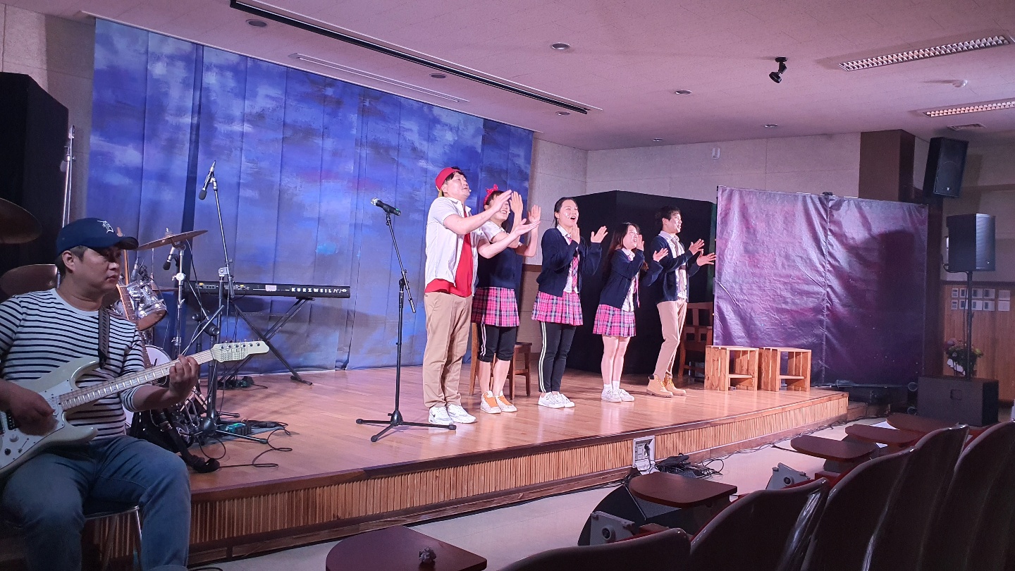 파주동패중학교_의자뺏기 (4).jpg