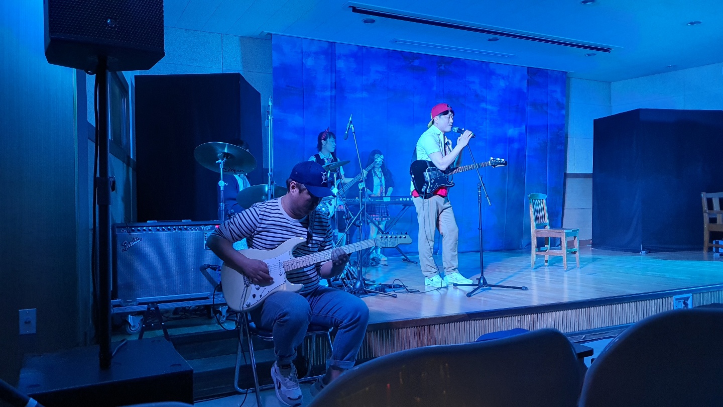 파주동패중학교_의자뺏기 (3).jpg