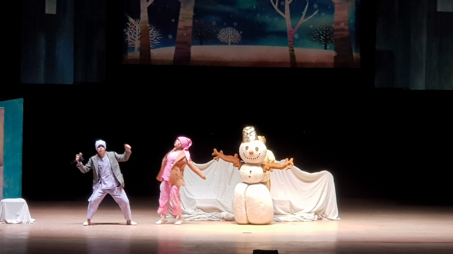 칠곡교육문화회관_구공탄눈사람 (2).jpg