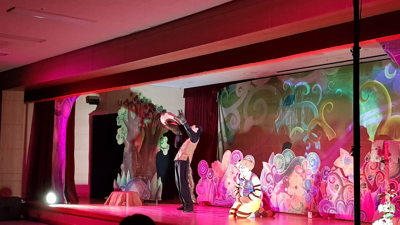 깃털피리 대구비슬유치원 공연 (4).jpg