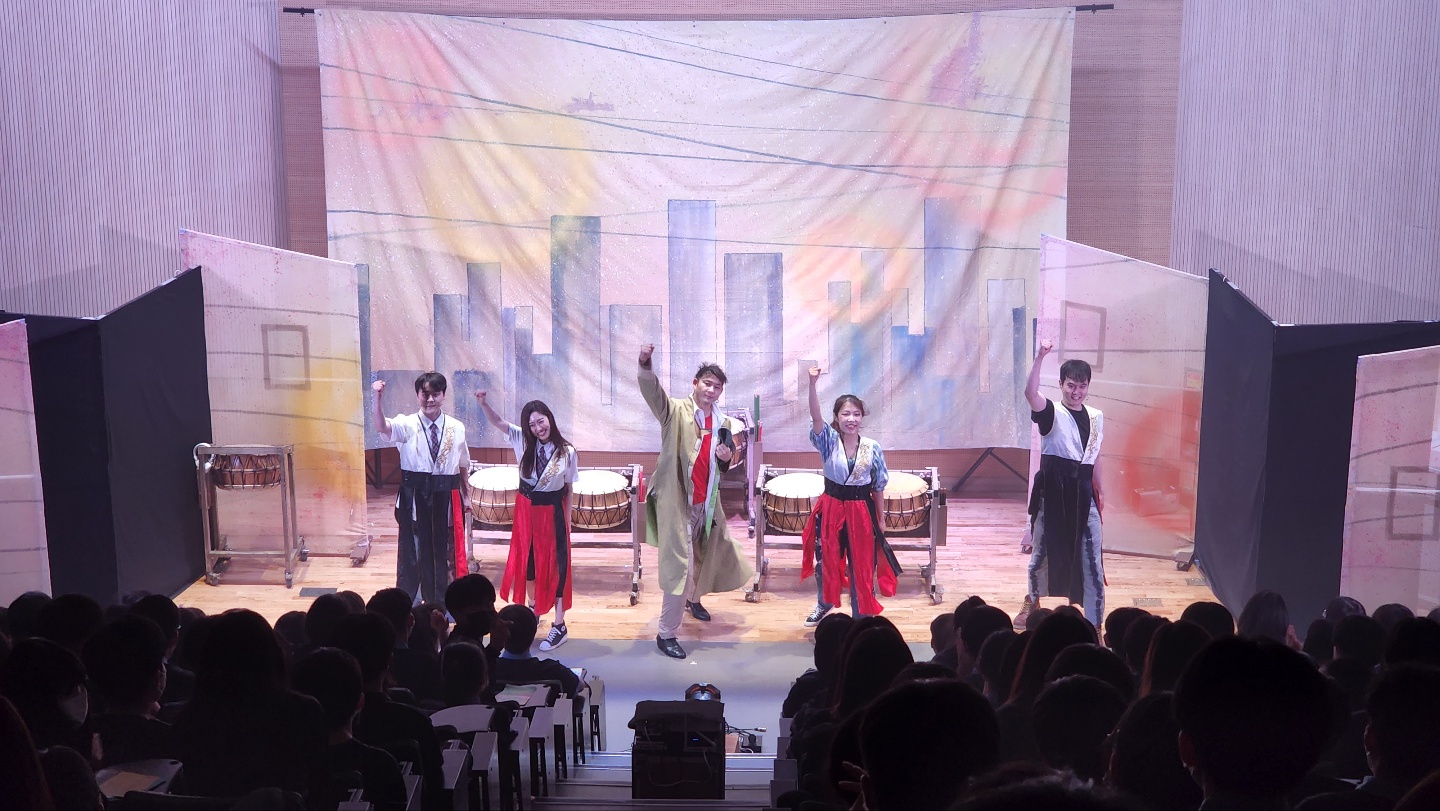 원주섬강중학교 신나는예술여행 하트비트 (6).jpg