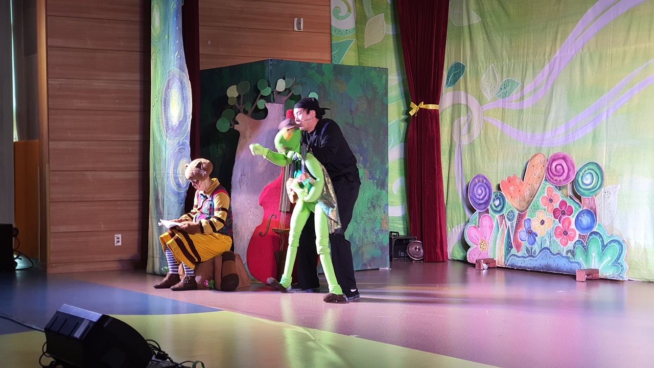 깃털피리 당진 기지유치원 공연 (1).jpg