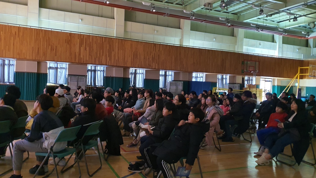 구공탄눈사람 화계초 공연 (2).jpg