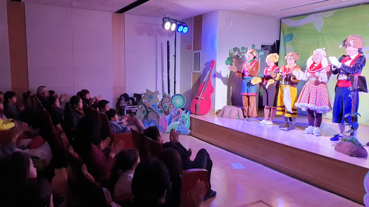 깃털피리 오포도서관 공연 (1).jpg