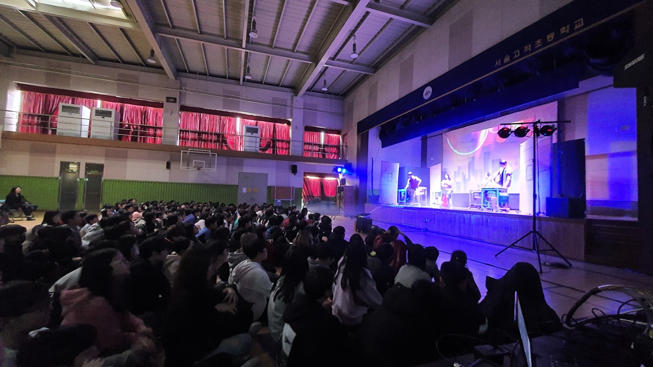 하트비트 고척초공연 (3).jpg