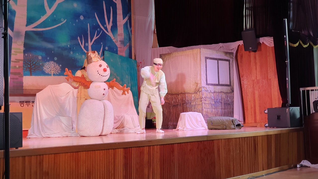 구공탄눈사람 동두천송내초 공연 (3).jpg