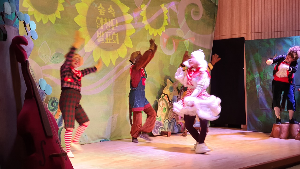 깃털피리 풍무도서관 공연 (5).jpg