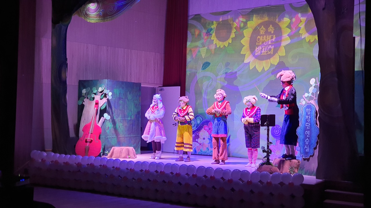 깃털피리 아산 신리초 공연 (1).jpg