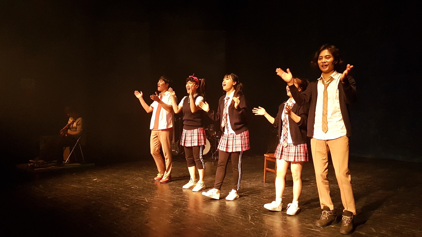 2018청공축제_의자뺏기 (13).jpg