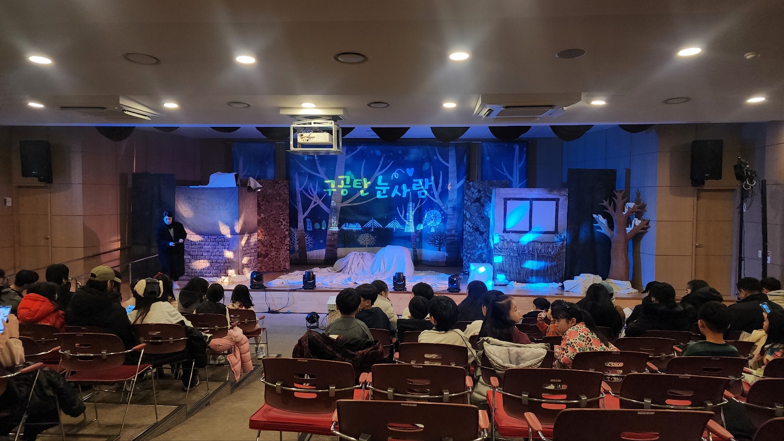 구공탄눈사람_교하도서관 (1).jpg