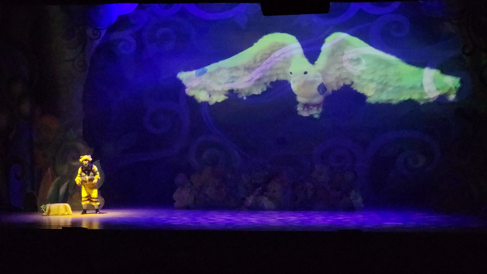 충주문화회관_깃털피리 (6).jpg