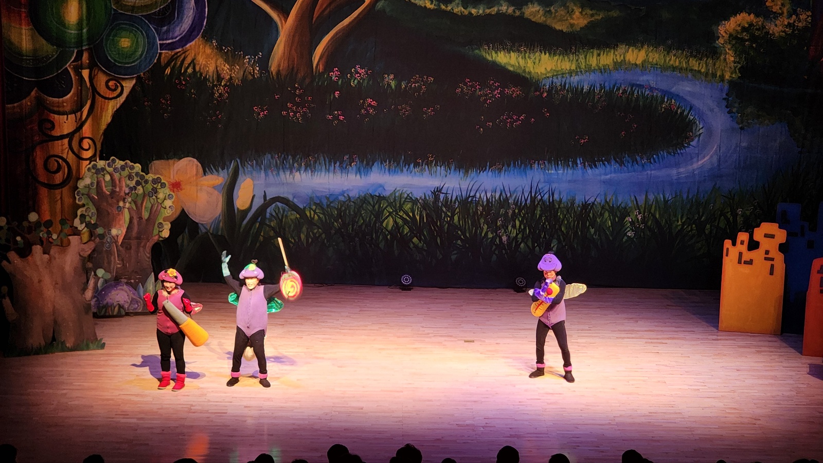 군산어린이공연장_아빠의반딧불이 (3).jpg